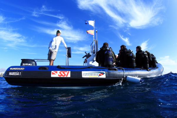 inmersiones en lanzarote desde barco